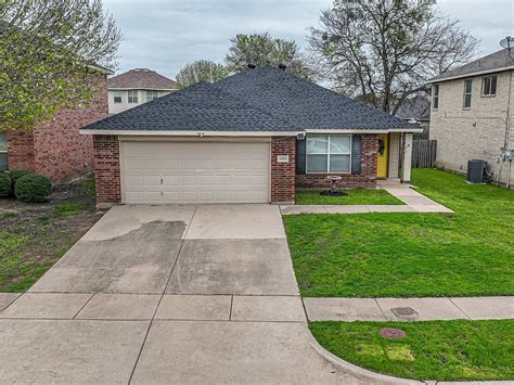 Zillow has 40 photos of this 1,193,570 3 beds, 4 baths, 3,747 Square Feet single family home located at 320 Cummins Creek Rd, Ennis, TX 75119 built in 2000. . Zillow ennis tx